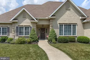 1012 Brandywine Dr, Lebanon, PA 17042 - Photo 3