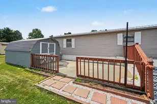 181 Northcrest Acres Park Tp-0181, Lebanon, PA 17046 - Photo 23