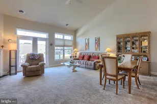 1020 English Dr, Lebanon, PA 17042 - Photo 9