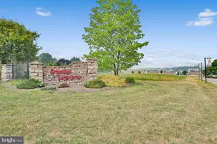 928 Sweetbay Ln, Lebanon, PA 17046 - Photo 33