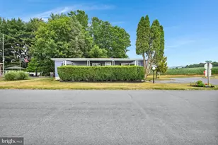 718 Palm City Park, Annville, PA 17003 - Photo 11