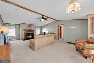 379 W Spruce St, Palmyra, PA 17078 - Photo 5