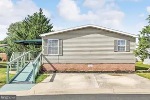 379 W Spruce St, Palmyra, PA 17078 - Photo 5