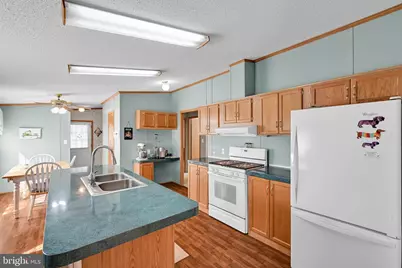 379 W Spruce Street, Palmyra, PA 17078 - Photo 11