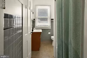 125 W Penn Ave, Cleona, PA 17042 - Photo 33