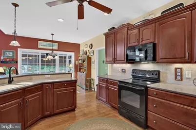 804 Shore Landing Dr, Lebanon, PA 17046 - Photo 17