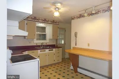 901 S 4th Avenue, Lebanon, PA 17042 - Photo 7