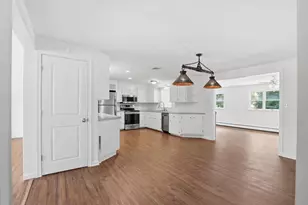 1697 S 5th Ave, Lebanon, PA 17042 - Photo 11