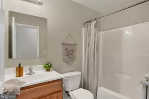 29 Shirk Dr, Fredericksburg, PA 17026 - Photo 11