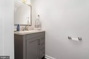 407 Cambridge Ct, Palmyra, PA 17078 - Photo 15