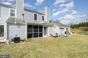 407 Cambridge Ct, Palmyra, PA 17078 - Photo 5