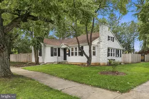405 S Green St, Palmyra, PA 17078 - Photo 5