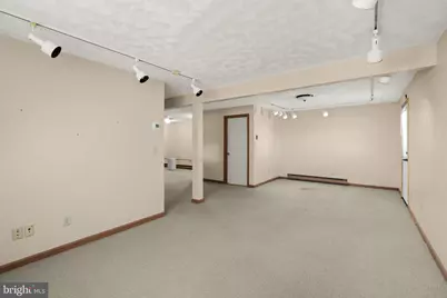 221 W Hamilton Avenue, Myerstown, PA 17067 - Photo 35