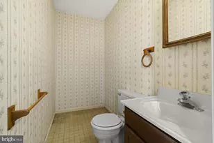 221 W Hamilton Ave, Myerstown, PA 17067 - Photo 23