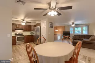 121 Cedar St, Lebanon, PA 17042 - Photo 11