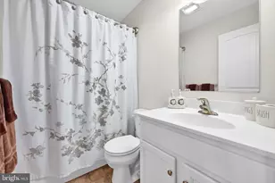 510 Byler Cir U-0050, Lebanon, PA 17042 - Photo 15