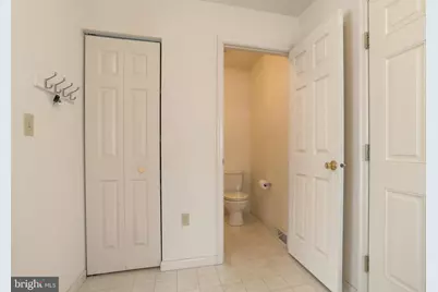 202 Village Dr, Newmanstown, PA 17073 - Photo 15