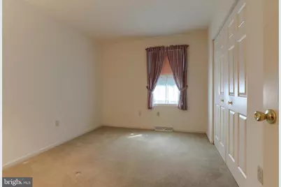 202 Village Dr, Newmanstown, PA 17073 - Photo 21