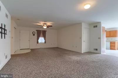 202 Village Dr, Newmanstown, PA 17073 - Photo 3