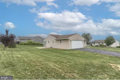 202 Village Dr, Newmanstown, PA 17073 - Photo 29