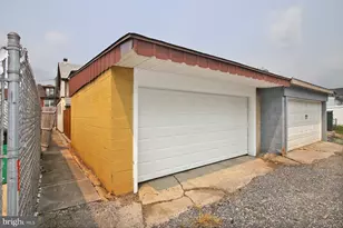 110 N 12th St, Lebanon, PA 17046 - Photo 3