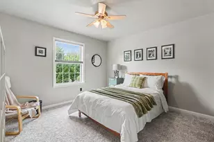 685 E Spruce St, Palmyra, PA 17078 - Photo 25