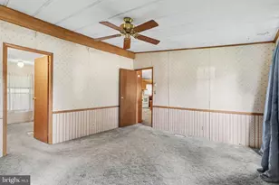 2015 E Pennsylvania Ave, Lebanon, PA 17042 - Photo 19