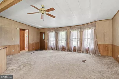 2015 E Pennsylvania Avenue, Lebanon, PA 17042 - Photo 7