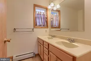 3065 W Oak St, Lebanon, PA 17042 - Photo 25