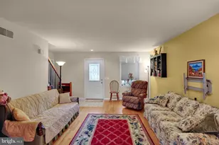 313 Acorn Cir, Lebanon, PA 17042 - Photo 7