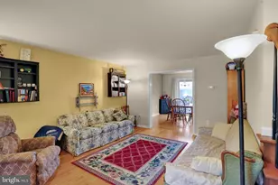 313 Acorn Cir, Lebanon, PA 17042 - Photo 5