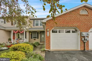 313 Acorn Cir, Lebanon, PA 17042 - Photo 3