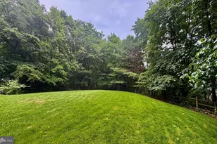 1701 Hickory Dr, Lebanon, PA 17042 - Photo 47