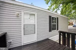 17 Lebanon Valley Ct, Lebanon, PA 17046 - Photo 3