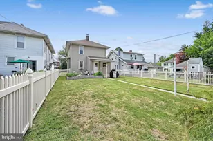 324 S Lincoln St, Palmyra, PA 17078 - Photo 25
