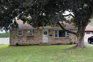1331 E Walnut St, Annville, PA 17003 - Photo 1
