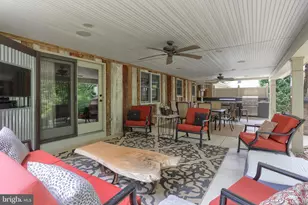 15 Oak Knoll Cir, Lebanon, PA 17042 - Photo 3