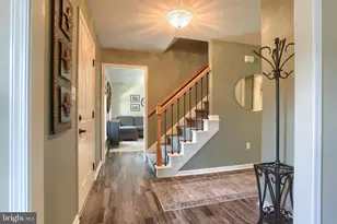 15 Oak Knoll Cir, Lebanon, PA 17042 - Photo 9