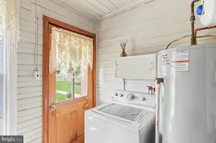 632 W Main St, Palmyra, PA 17078 - Photo 15