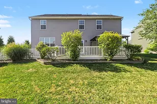 1 Greystone Xing L-0119, Lebanon, PA 17042 - Photo 3