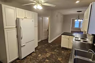 757 Locust St, Lebanon, PA 17042 - Photo 7