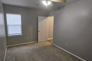 757 Locust St, Lebanon, PA 17042 - Photo 21