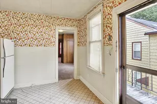 361 N 3rd St, Lebanon, PA 17046 - Photo 5