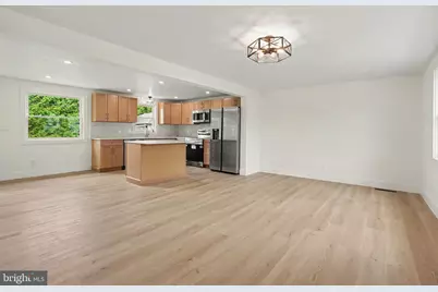 749 N Railroad Street, Palmyra, PA 17078 - Photo 3