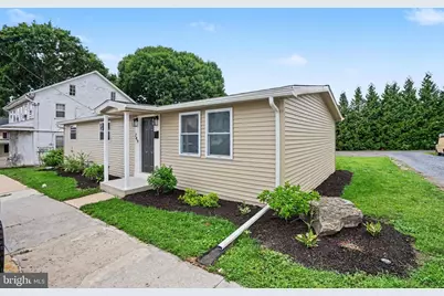 749 N Railroad Street, Palmyra, PA 17078 - Photo 1