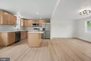 749 N Railroad St, Palmyra, PA 17078 - Photo 13