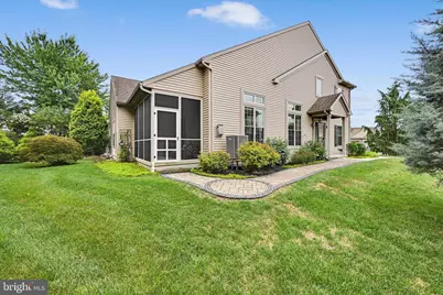 812 Briar Edge Ct, Lebanon, PA 17046 - Photo 9