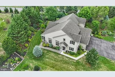 812 Briar Edge Ct, Lebanon, PA 17046 - Photo 7
