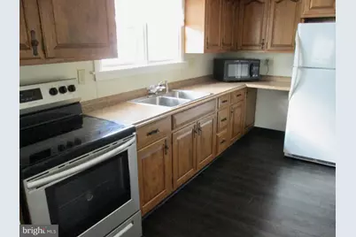 747 N Hanover Street, Lebanon, PA 17046 - Photo 3