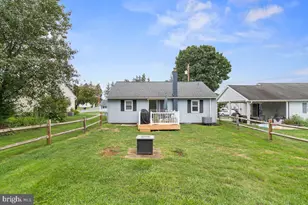 733 W Oak St, Palmyra, PA 17078 - Photo 23